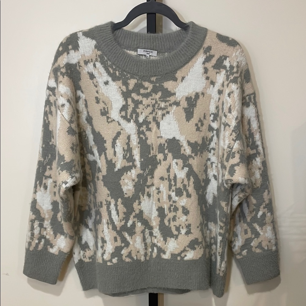 Frnch Patterned Sweater